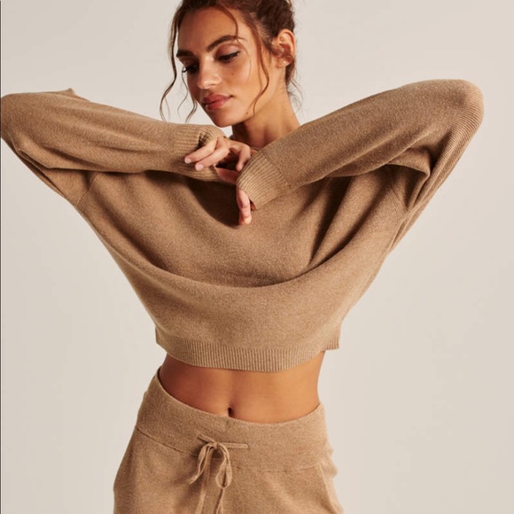 Crewneck Lounge Sweater - Picture 3 of 7